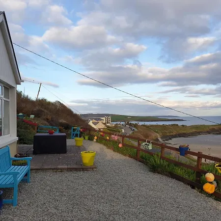 펜션 Idyllic Inchydoney Beach - Amazing Sea Views, Path To Beach!