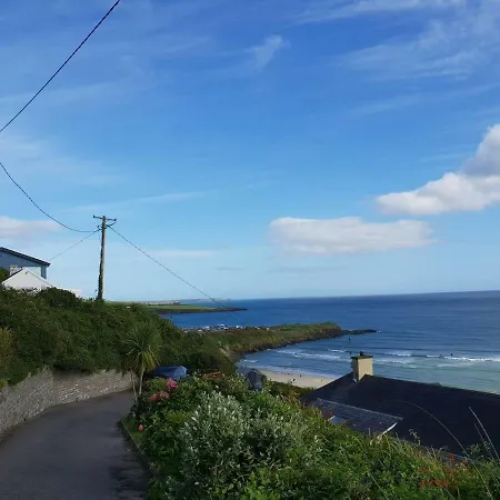 펜션 Idyllic Inchydoney Beach - Amazing Sea Views, Path To Beach! *