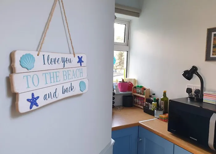 Holiday home Idyllic Inchydoney Beach - Amazing Sea Views, Path To Beach!