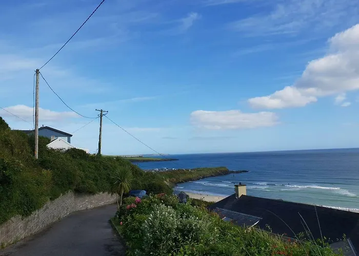 בית נופש Idyllic Inchydoney Beach - Amazing Sea Views, Path To Beach! *